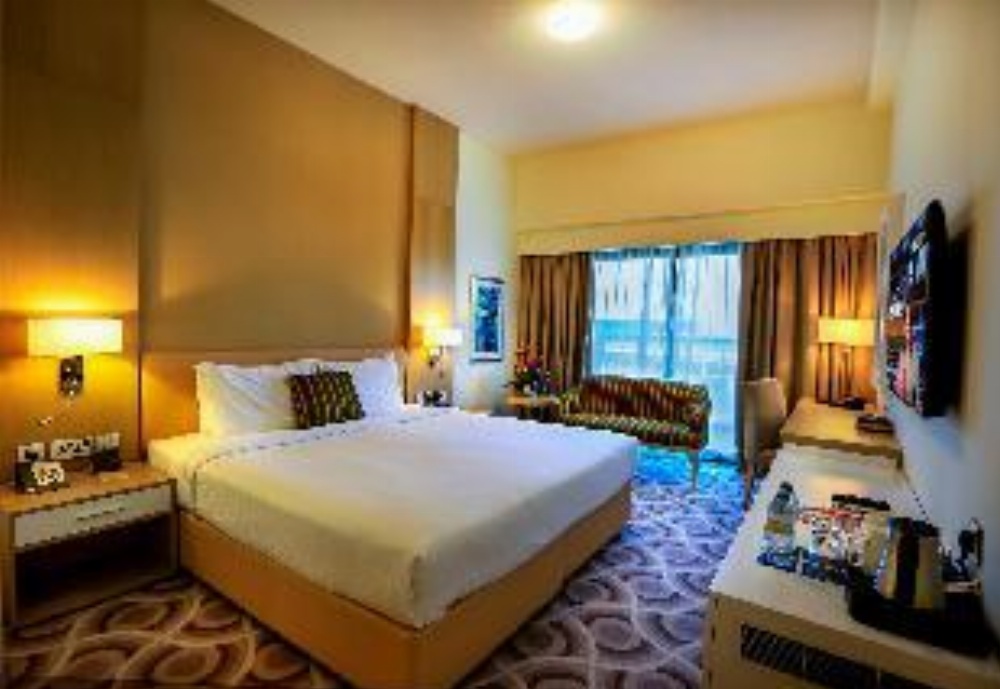 Metropolitan Hotel Dubai Image 12