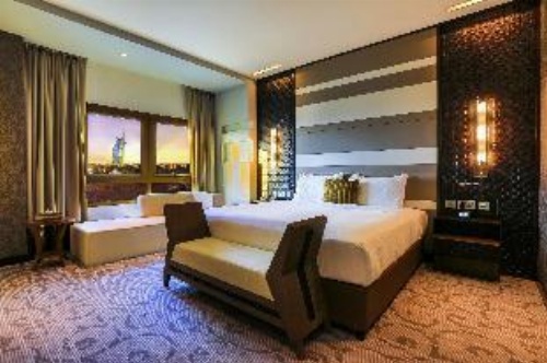 Metropolitan Hotel Dubai image 13