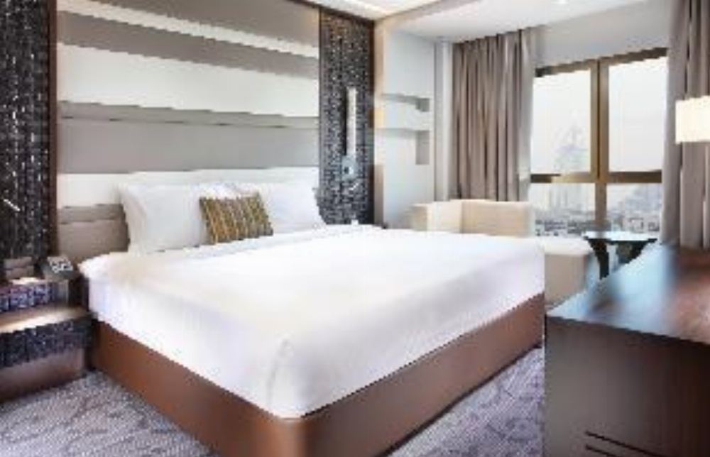 Metropolitan Hotel Dubai Image 18