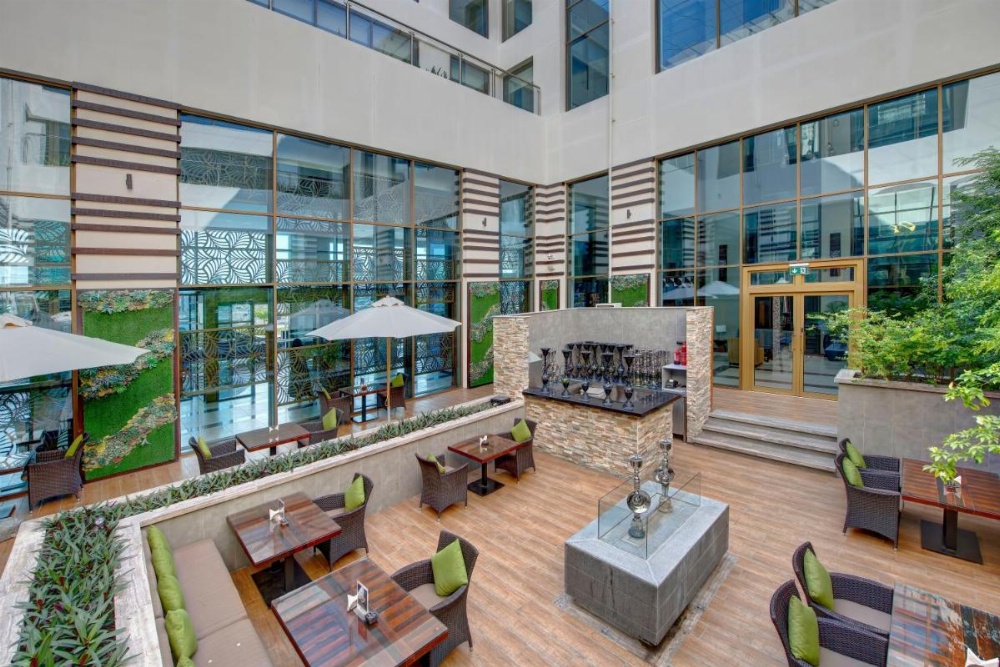 Metropolitan Hotel Dubai